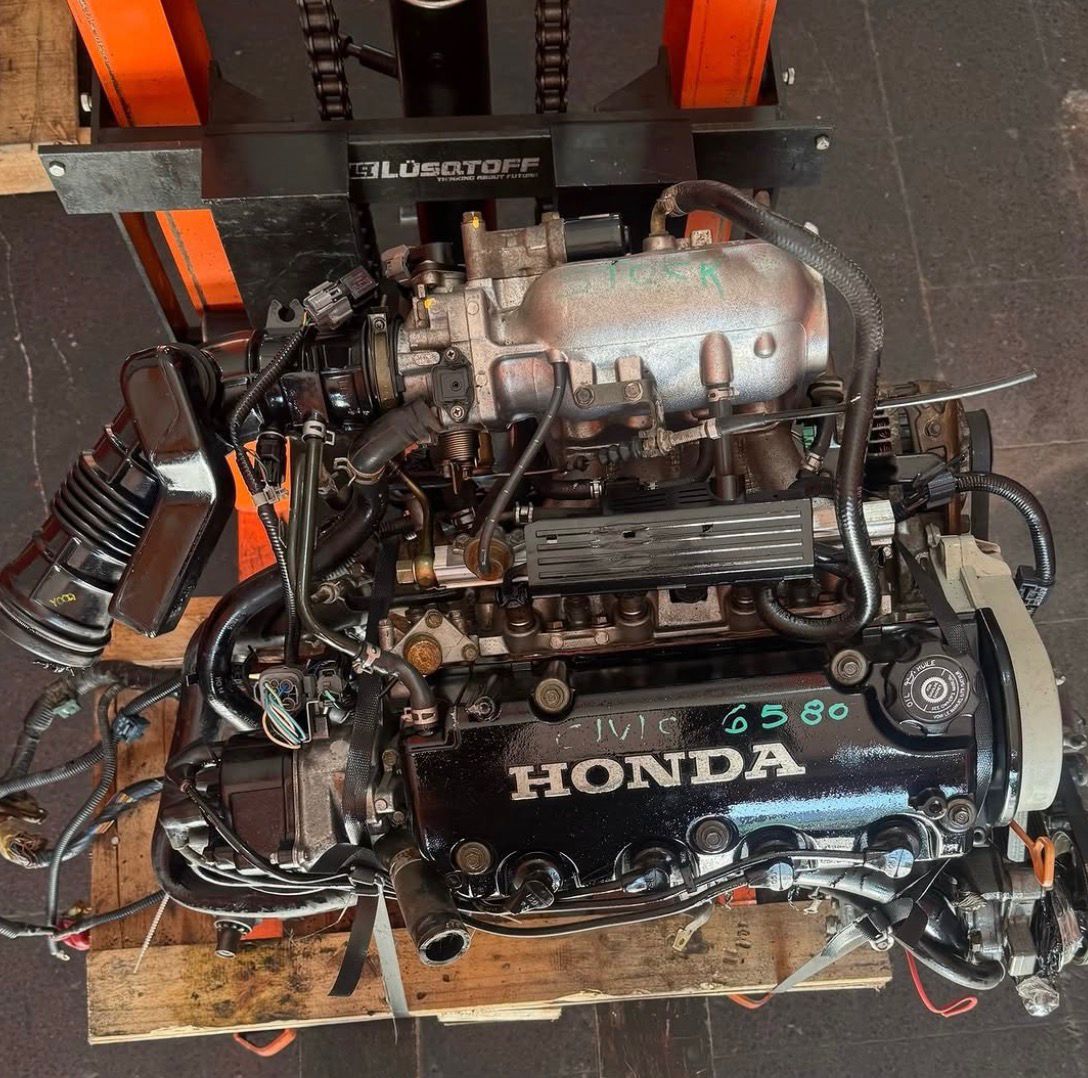 Honda Civic motor